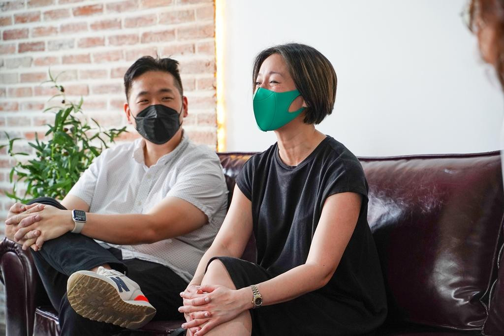 Christine Hà đã về Việt Nam vào đầu tháng Ba để đồng hành cùng nhóm bạn trẻ dự án.