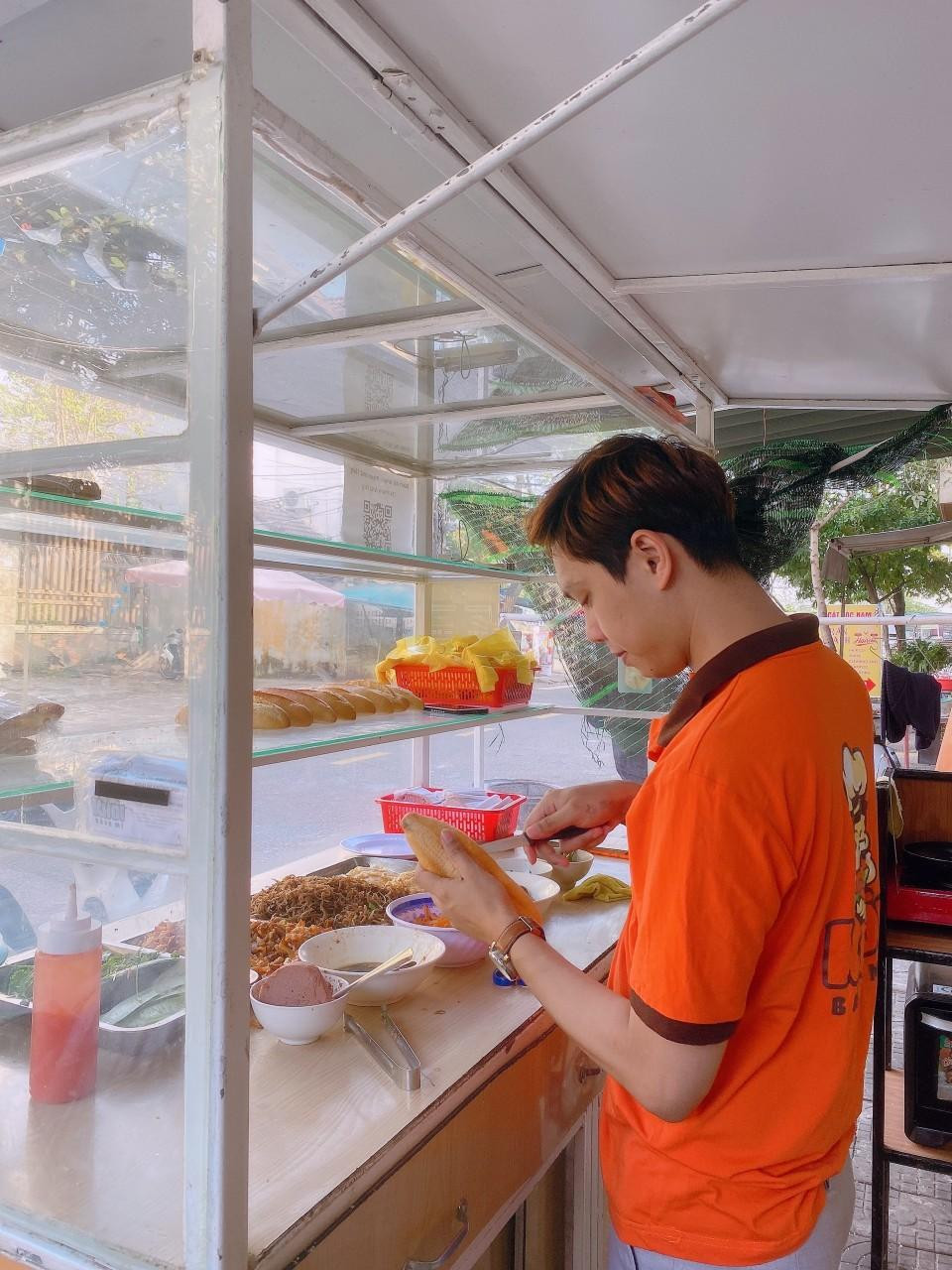 Nguyên dự kiến mở thêm chuỗi 15 cửa tiệm trong thời gian tới. Nguyên dự kiến mở thêm chuỗi 15 cửa tiệm trong thời gian tới.