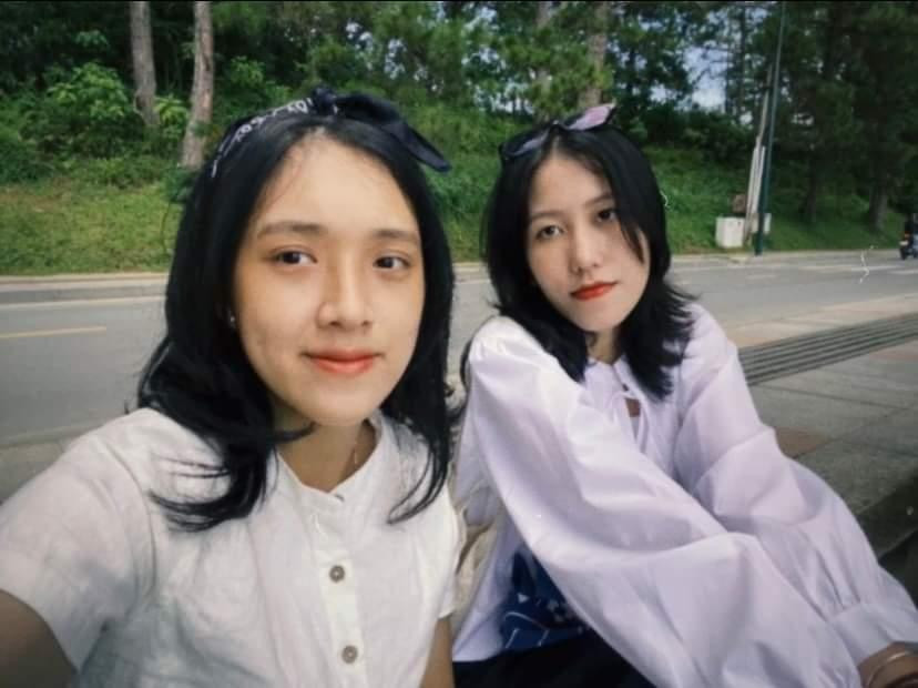 Dung và Ánh muốn truyền cảm hứng đến các bạn trẻ hãy làm điều mình thích. Dung và Ánh muốn truyền cảm hứng đến các bạn trẻ hãy làm điều mình thích.