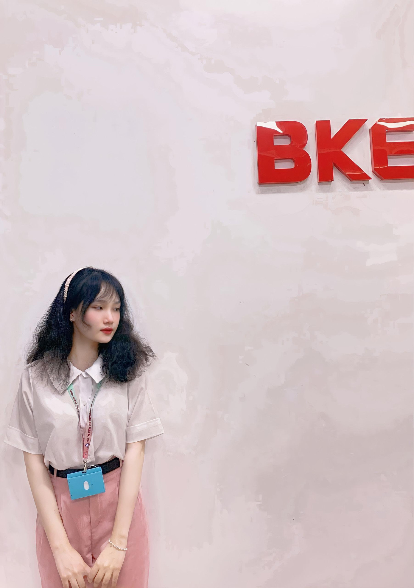 Theo Hồng Lam, ngoài việc xây dựng kế hoạch cụ thể thì các bạn trẻ cũng nên sắp xếp, làm chủ được thời gian để hoàn thành tốt mọi mục tiêu.