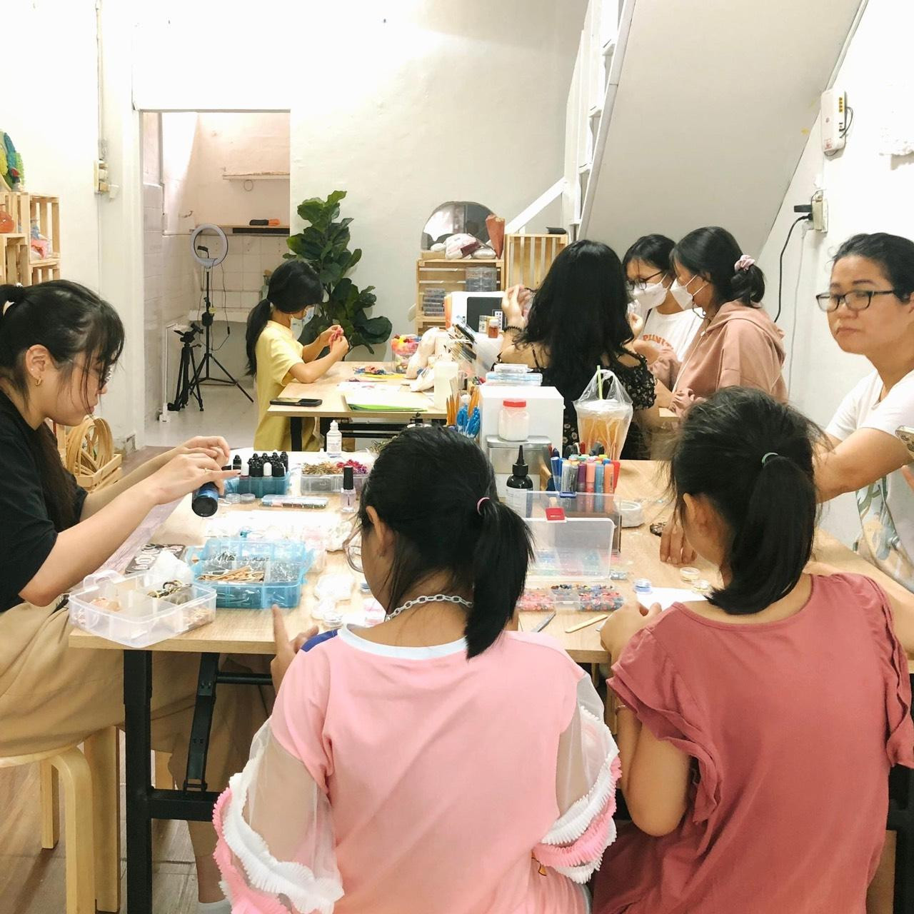 Nhiều hoạt động diễn ra trong một buổi workshop.