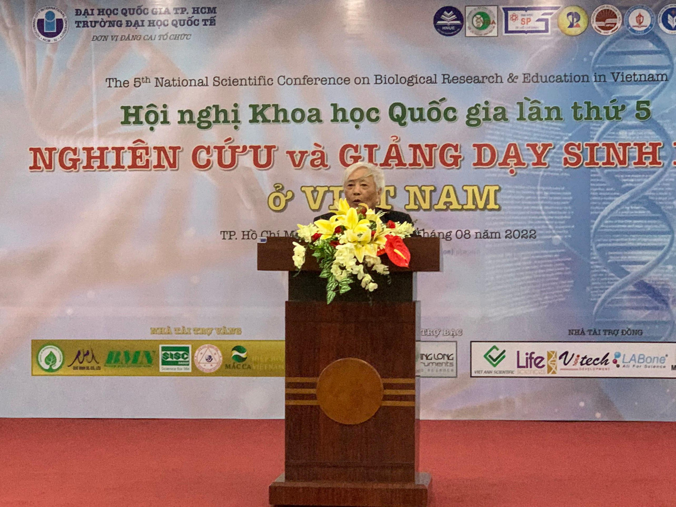 Nhiều chuyên gia trong ngành Sinh học đã tham dự và chia sẻ tại Hội nghị BRE2022.