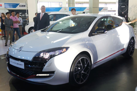 Renault mang tới chiếc xe tốt nhất của hãng: Megane, sắp tới chiếc xe này sẽ làm mưa làm gió phân khúc C