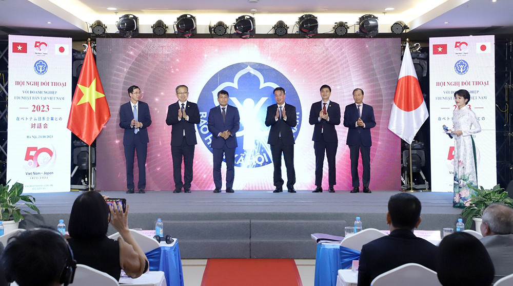 Ra mắt ứng dụng VssID - BHXH số phiên bản tiếng Nhật.