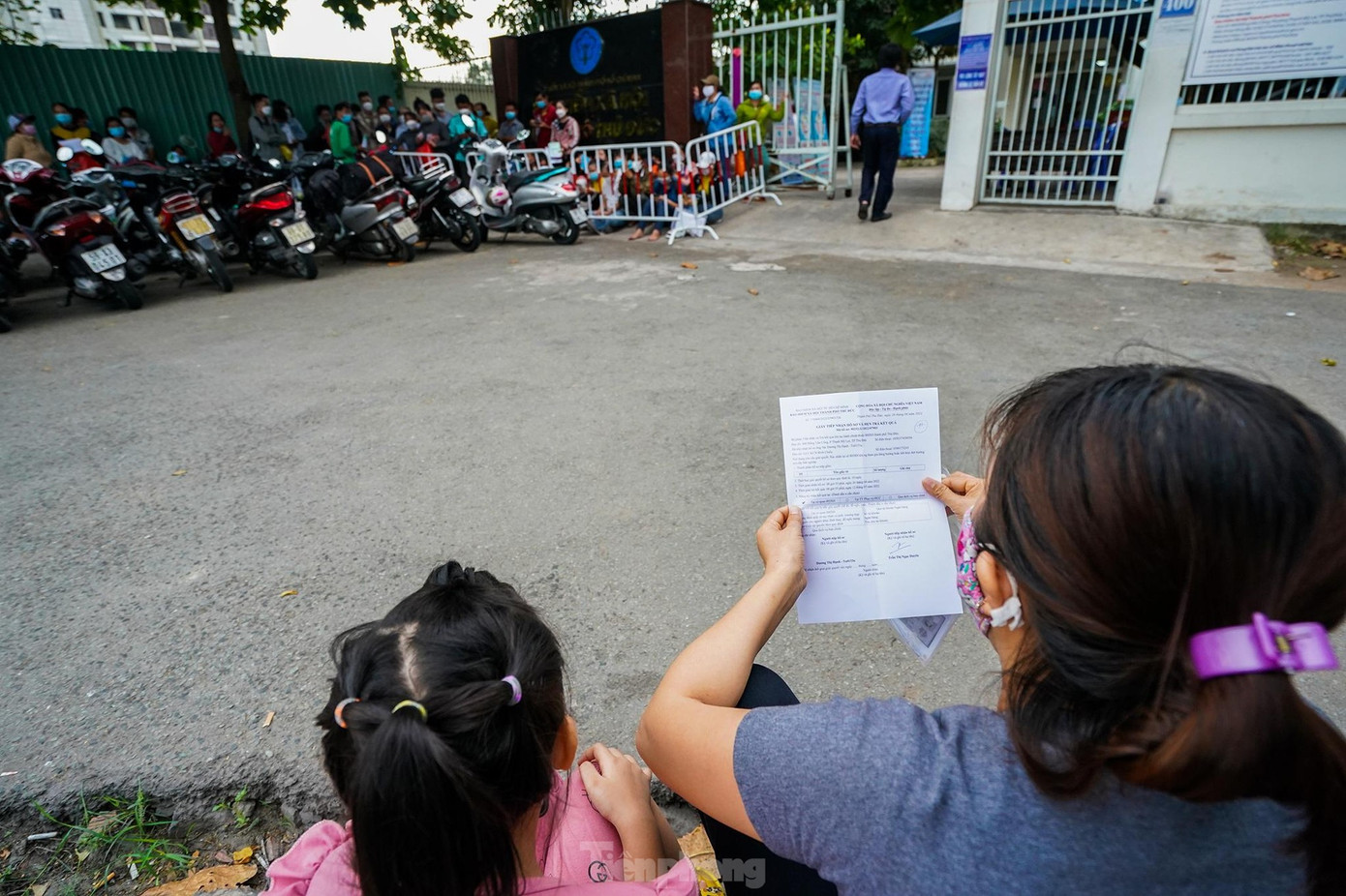 Nhiều NLĐ mất việc làm chọn nhận BHXH một lần để trang trải cuộc sống gia đình, nuôi con nhỏ.