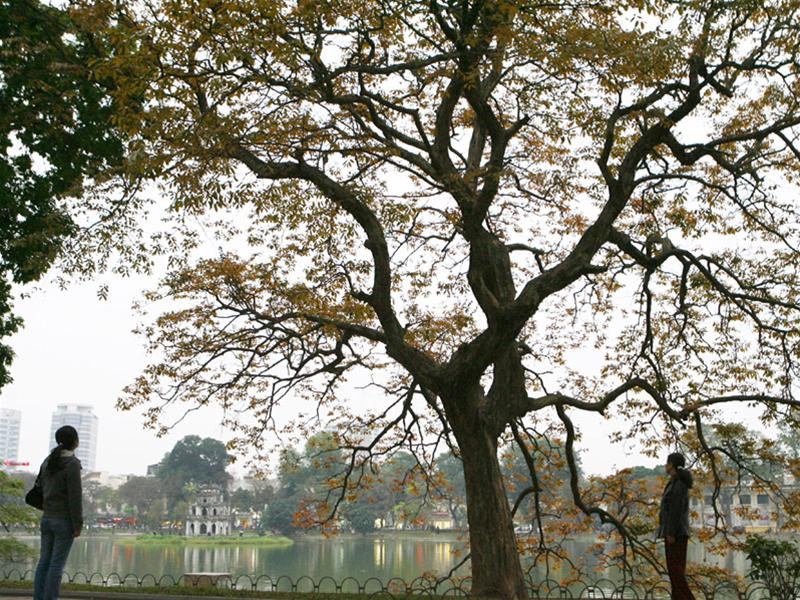 Việc xây tháp Km 0 tại Hồ Gươm, Hà Nội phải được cân nhắc kỹ càng, thận trọng Ảnh: Hồng Vĩnh