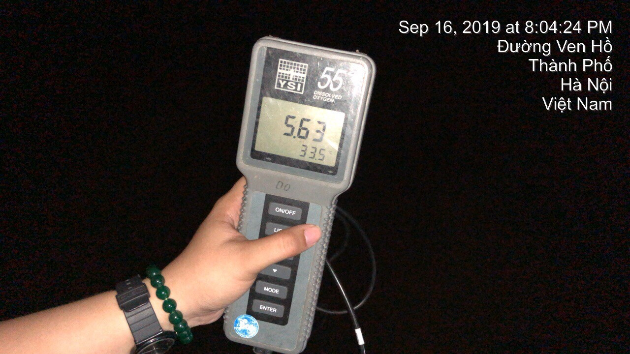 Công bố chất lượng nước Hồ Tây sau thí điểm làm sạch bằng 'bảo bối' Nhật ảnh 6