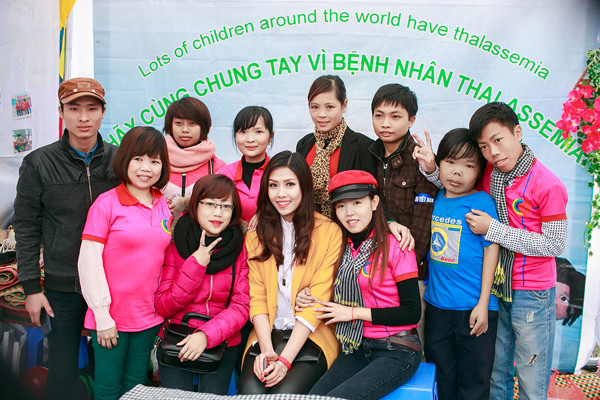 Nguyễn Thị Loan tích cực kêu gọi hiến máu ảnh 10