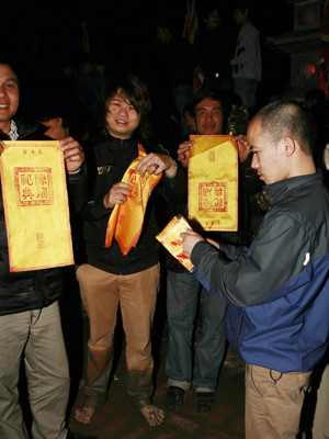 Tã tượi vì ấn