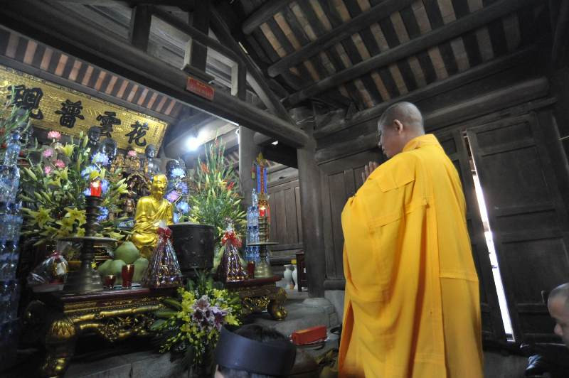 Lễ cúng phật, cúng tổ tại chùa Hoa Yên 