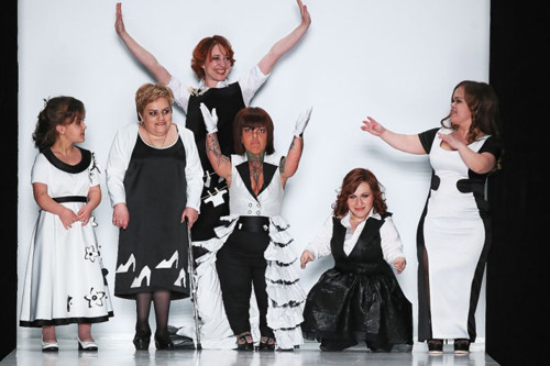 Nghị lực chinh phục làng mốt của các người mẫu khuyết tật ảnh 3