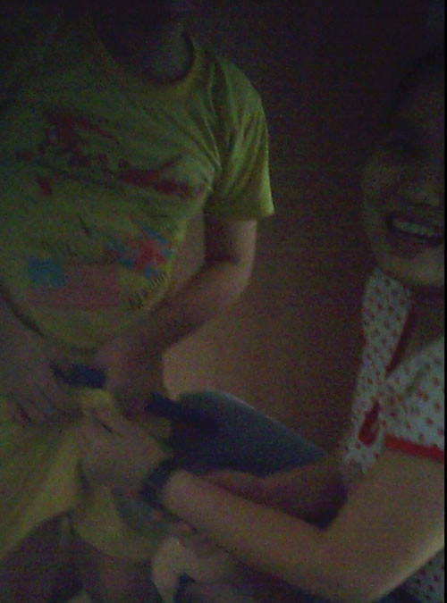 Kinh hoàng kiểu dạy trẻ như tra tấn thời trung cổ ảnh 5