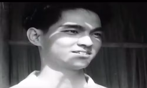 Nhiều nghệ sĩ gạo cội của sân khấu, điện ảnh đến viếng NSND Thế Anh ảnh 22 Nhiều nghệ sĩ gạo cội của sân khấu, điện ảnh đến viếng NSND Thế Anh ảnh 22