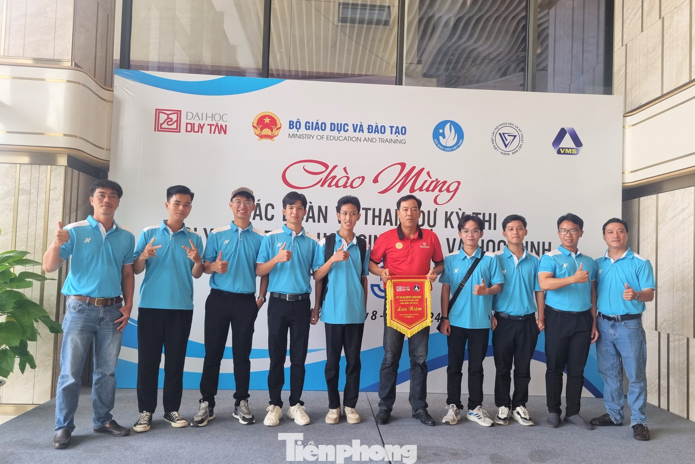 Đây là dịp tranh tài và giao lưu giữa những học sinh, sinh viên say mê Toán học.