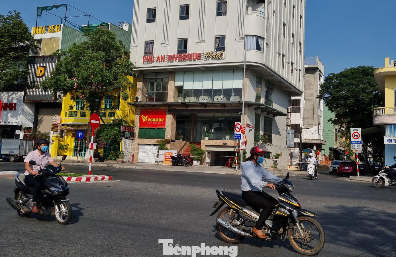 Ca nghi nhiễm COVID-19 mới là nhân viên massage trong khách sạn Phú An, cùng nơi làm việc với bệnh nhân N.T.N. được Bộ Y tế công bố ngày 3/5. Ảnh: Thanh Trần.