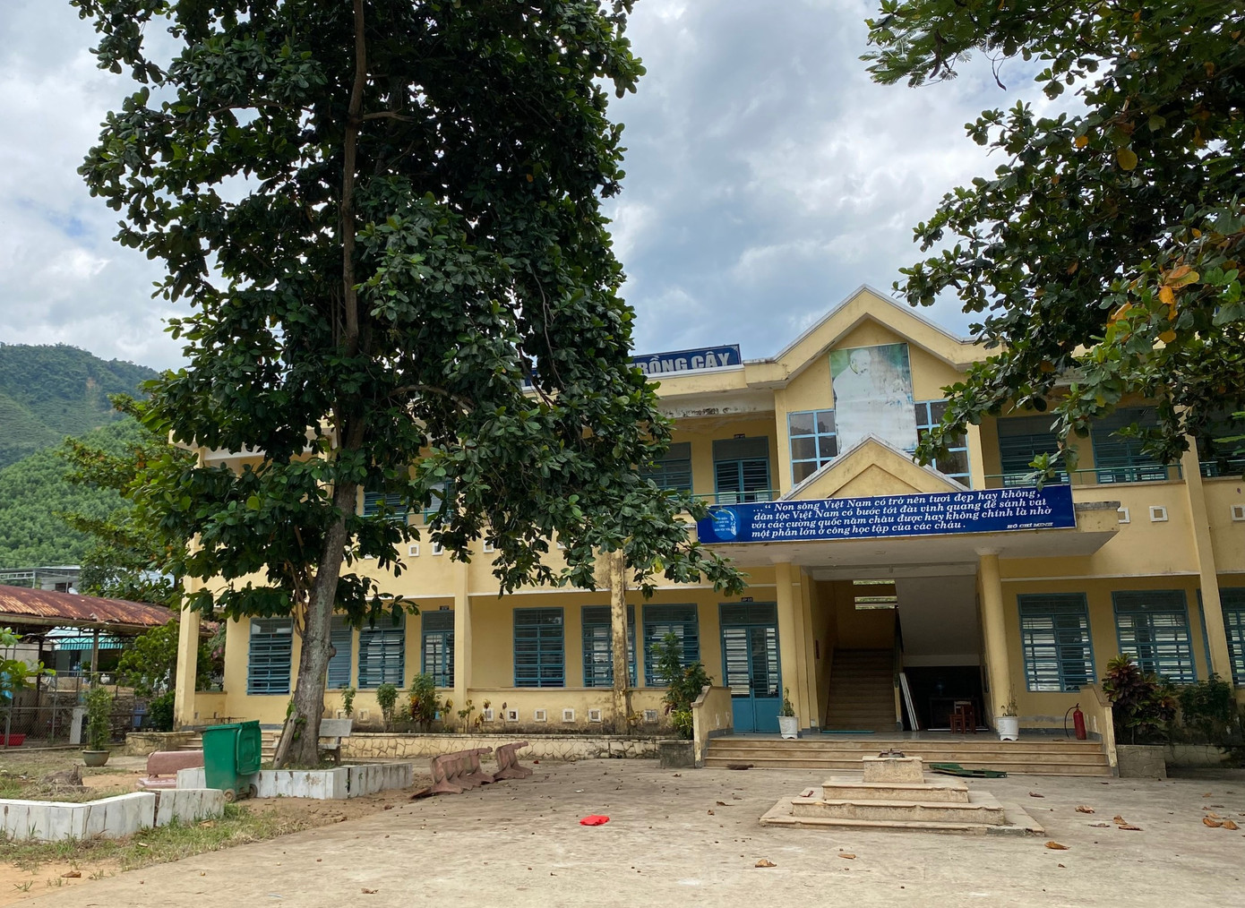 Điểm trường Tiểu học Hoà Bắc tại thôn Nam Yên.