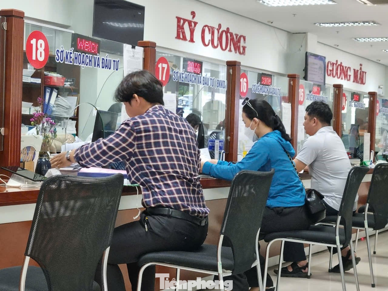 Đà Nẵng tiếp tục dẫn đầu chỉ số ICT Index. Ảnh: Thanh Hiền. Đà Nẵng tiếp tục dẫn đầu chỉ số ICT Index. Ảnh: Thanh Hiền.