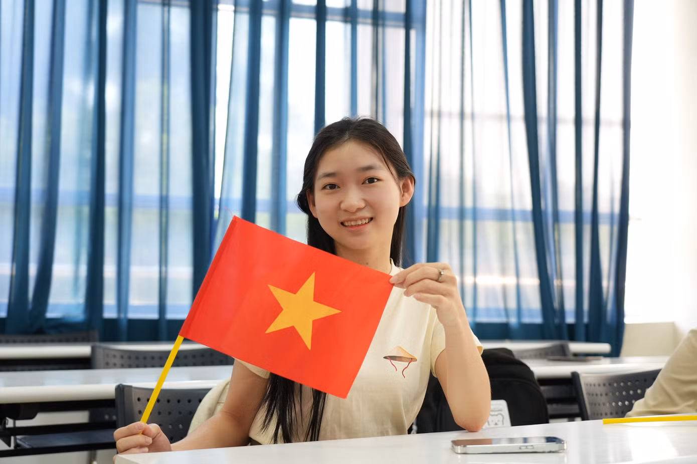 Thế hệ trẻ được sống trong hoà bình, không được quên lịch sử.