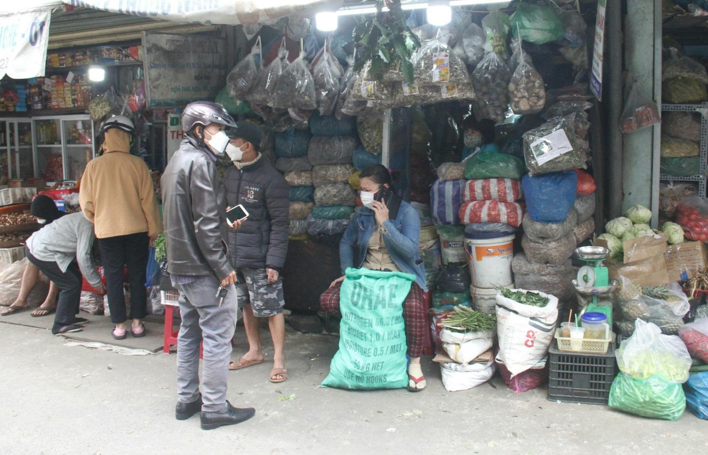 Ngoài việc phòng chống dịch COVID-19, rất nhiều gia đình cũng có nhu cầu xông tại nhà khi thời tiết trở lạnh. Ngoài việc phòng chống dịch COVID-19, rất nhiều gia đình cũng có nhu cầu xông tại nhà khi thời tiết trở lạnh.