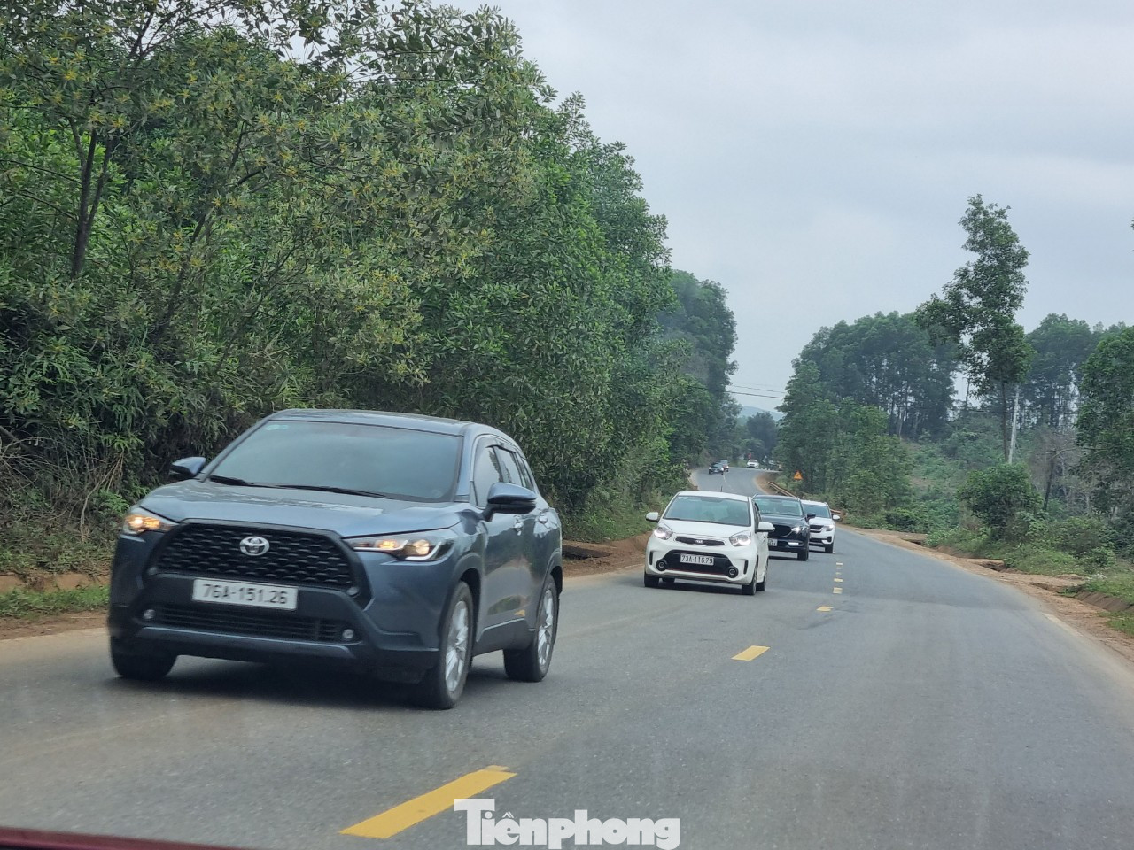 Tuyến đường được các tài xế đánh giá chạy rất &quot;mượt&quot; do mặt đường tốt, ít ổ gà, ổ voi, cũng ít khúc cua nguy hiểm.