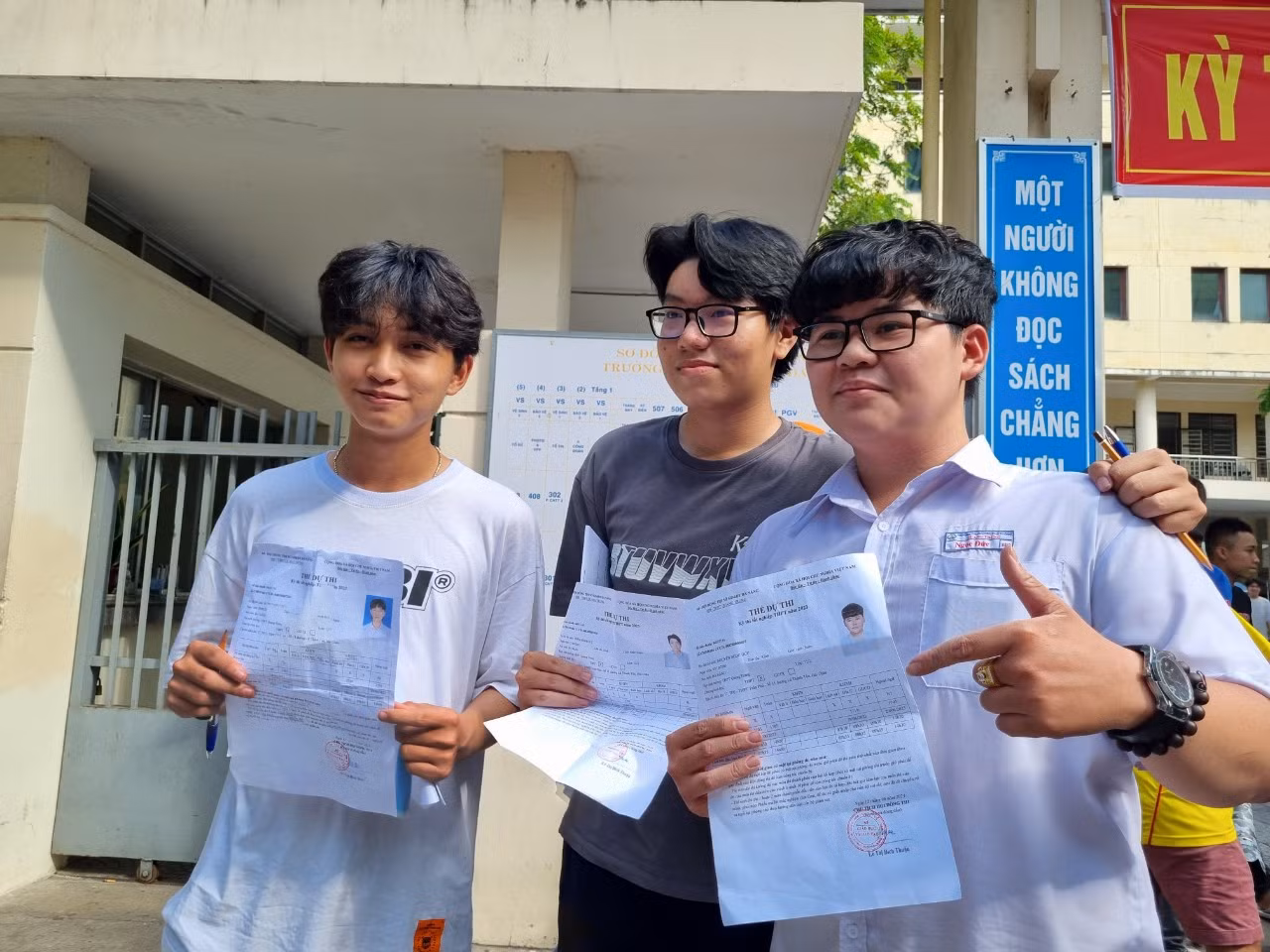 Kỳ thi tốt nghiệp THPT năm 2024 diễn ra từ 26- 29/6. Đà Nẵng có 13.561 thí sinh đăng ký dự thi với 28 điểm thi chính thức và 1 điểm thi dự phòng.