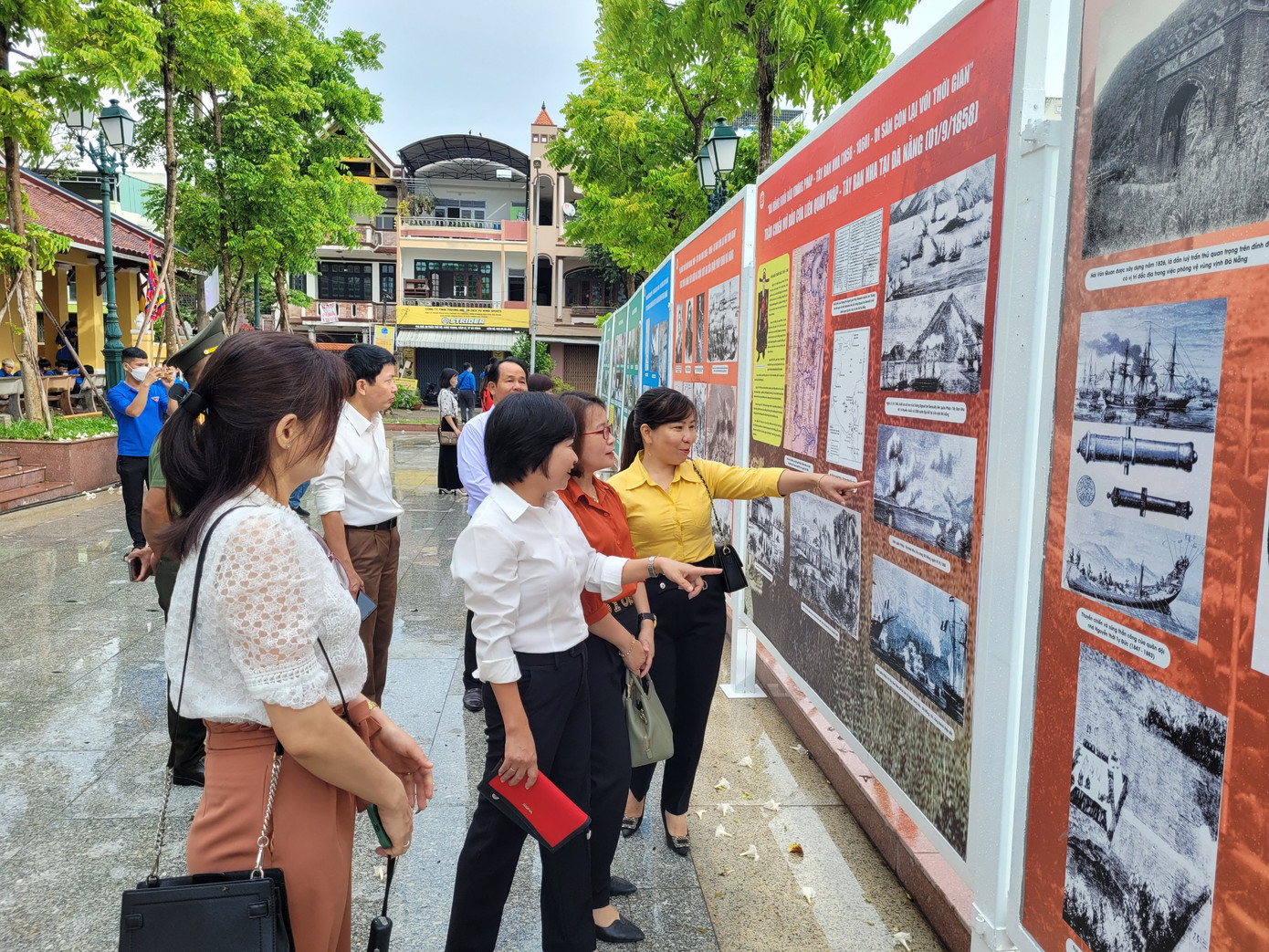 Đà Nẵng là nơi đầu tiên liên quân Pháp và Tây Ban Nha đặt chân đến để thực hiện kế hoạch xâm chiếm toàn bộ Việt Nam vào thế kỉ XIX. Trong bối cảnh lịch sử ấy, nhân dân Đà Nẵng trở thành những người đầu tiên và đại diện cho nhân dân cả nước kiên cường chống lại các thế lực xâm chiếm đến từ phương Tây hùng mạnh, đầy tham vọng với vũ khí, phương tiện hiện đại.