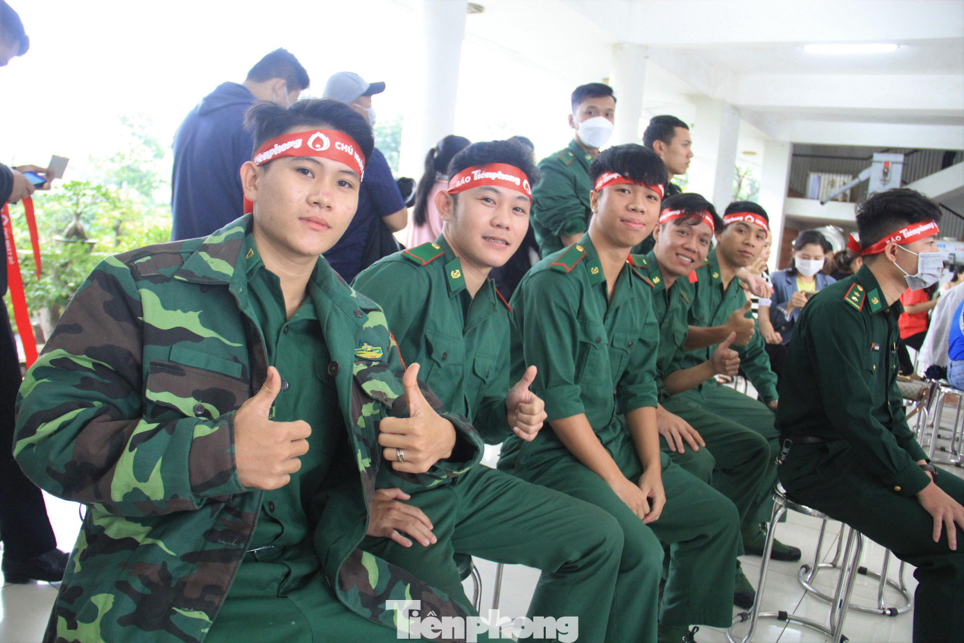 Ngày hội Chủ Nhật Đỏ thu hút các lực lượng quân đội, công an... Ngày hội Chủ Nhật Đỏ thu hút các lực lượng quân đội, công an...