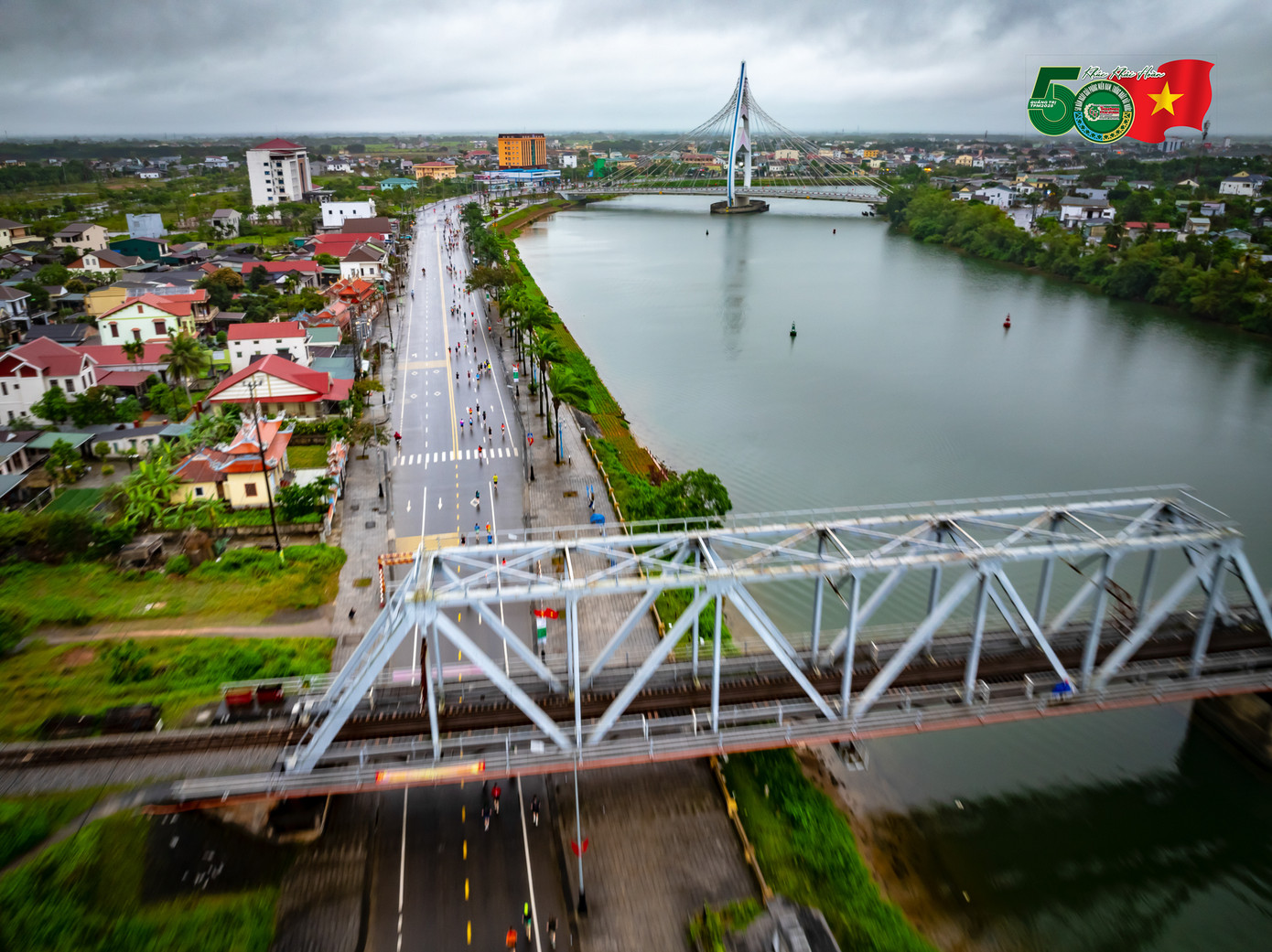 Cung đường chạy của các runner bên dòng Hiếu giang.