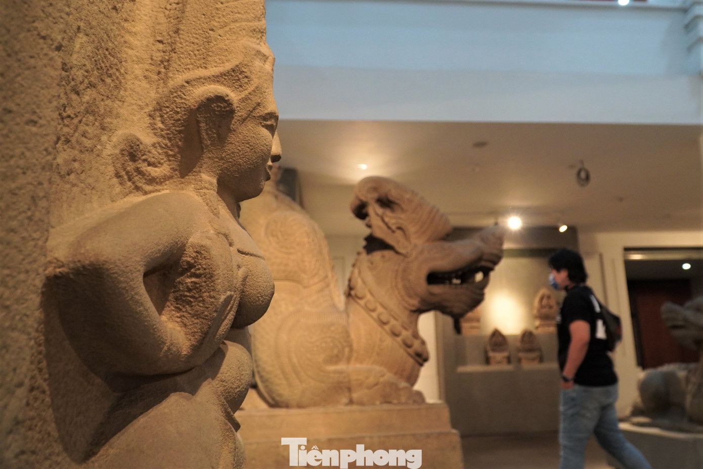 Đây là điểm đến lý tưởng dành cho những người đam mê tìm hiểu văn hóa, đặc biệt là văn hóa Chămpa. Ảnh: Thanh Hiền.