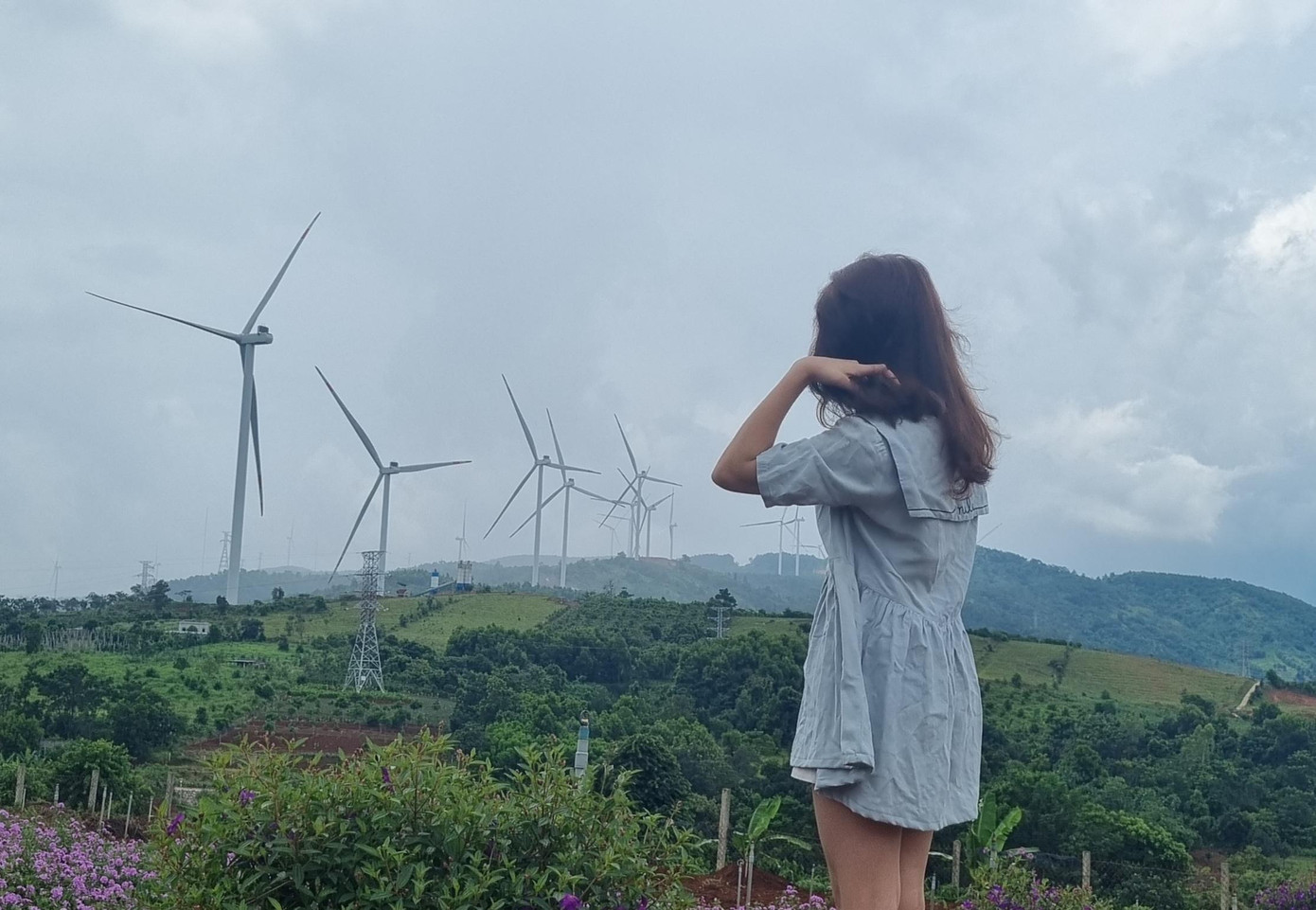 Nơi đây là điểm check-in hấp dẫn các bạn trẻ. Nơi đây là điểm check-in hấp dẫn các bạn trẻ.