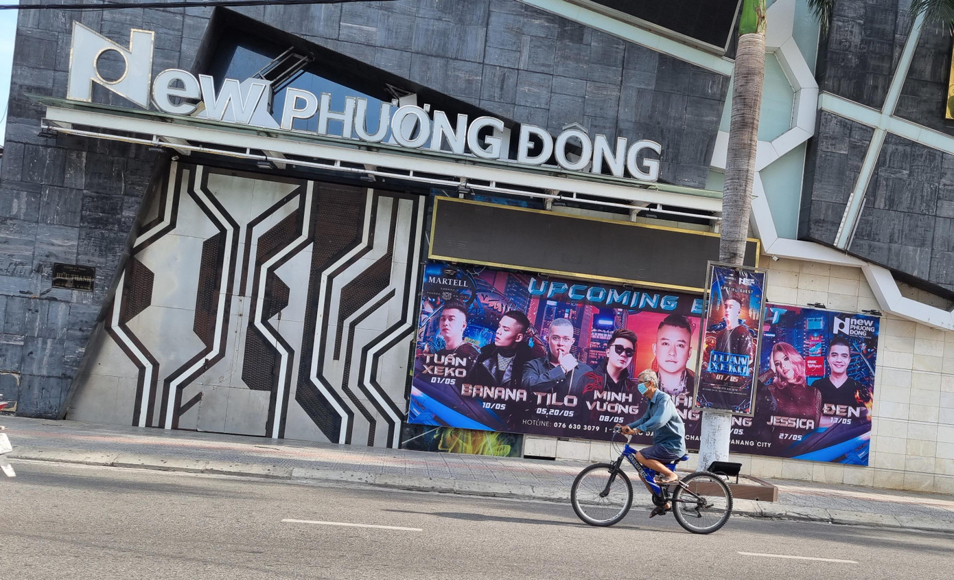 Cả 4 trường hợp dương tính với SARS-CoV-2 đều từng tới bar New Phương Đông. Ảnh: Thanh Trần. Cả 4 trường hợp dương tính với SARS-CoV-2 đều từng tới bar New Phương Đông. Ảnh: Thanh Trần.