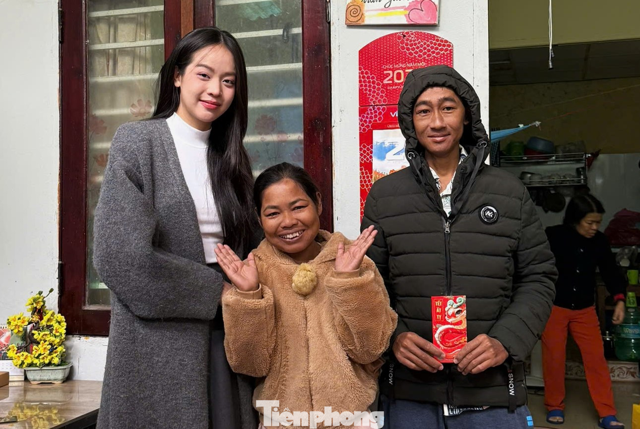 Bệnh nhân thận trẻ có, trung niên có, già có. Căn bệnh khiến họ xanh xao, biến chứng đến xương, khớp, đau đớn khắp cơ thể. Bệnh viện Đà Nẵng cho hay thường xuyên kêu gọi các mạnh thường quân, đoàn từ thiện quan tâm, hỗ trợ các bệnh nhân suy thận và xóm chạy thận nói riêng.