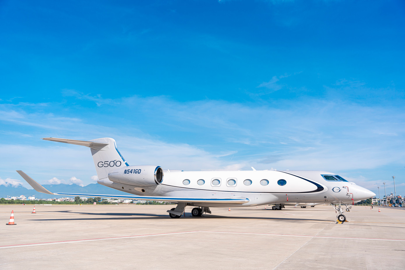 Nhìn gần chiếc G500.