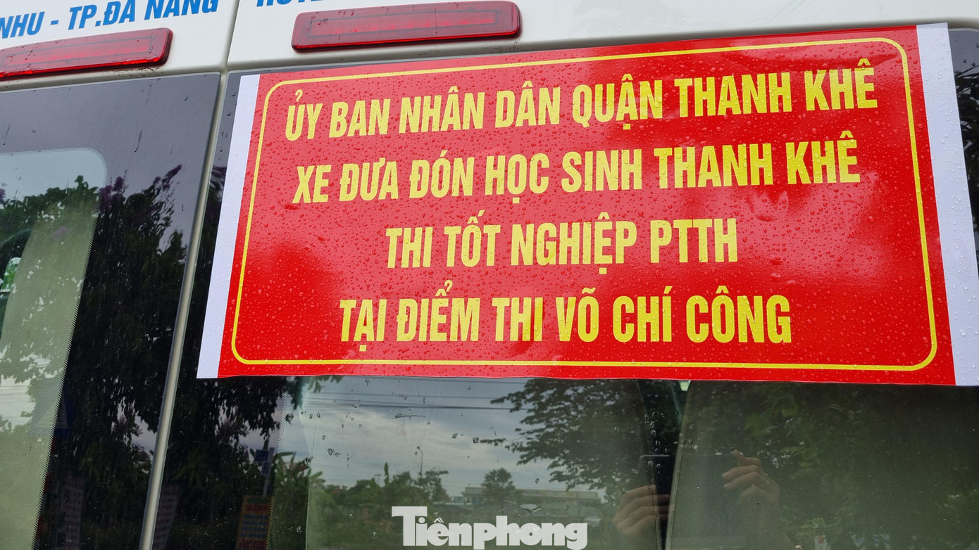 Làm nghề lái xe được gần 10 năm, anh chia sẻ đây là lần đưa đón “hành khách” thú vị và đáng nhớ nhất.