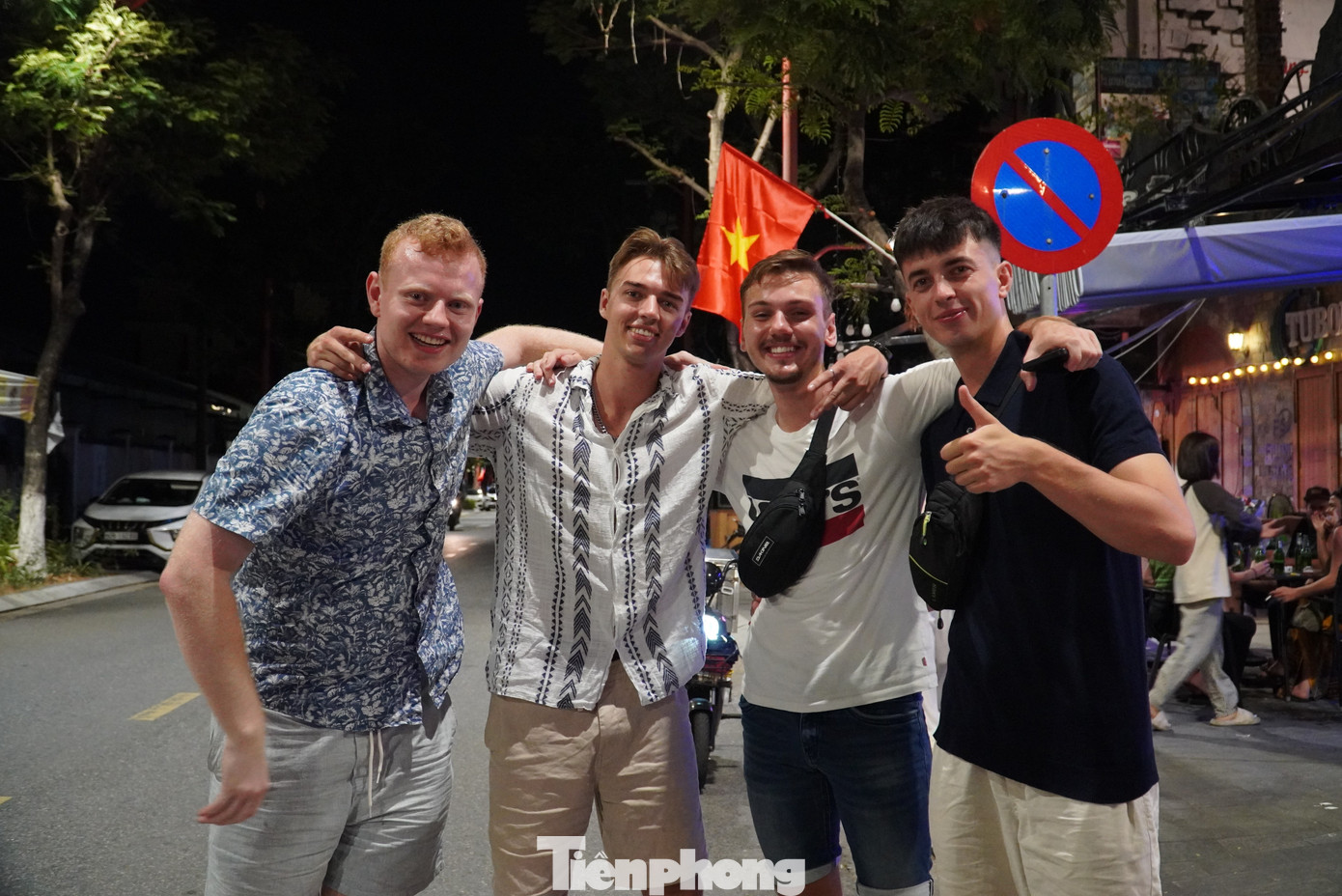 Phố Tây An Thượng là điểm đến về đêm khó bỏ qua của du khách quốc tế. Ảnh: Thanh Hiền. Phố Tây An Thượng là điểm đến về đêm khó bỏ qua của du khách quốc tế. Ảnh: Thanh Hiền.