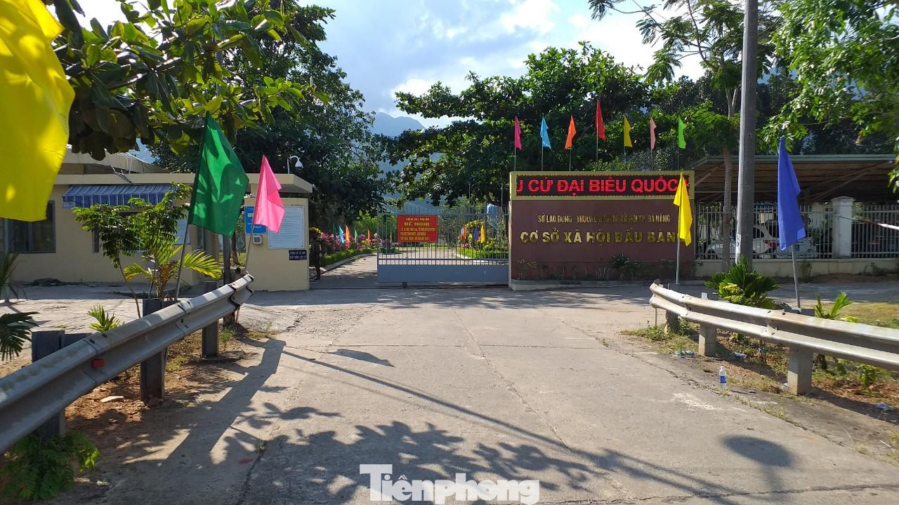 Cơ sở xã hội Bàu Bàng thuộc Sở LĐTB&XH TP Đà Nẵng. Đây là nơi tiếp nhận quản lý, giáo dục, dạy nghề và tổ chức lao động sản xuất tập trung cho học viên cai nghiện ma túy Cơ sở xã hội Bàu Bàng thuộc Sở LĐTB&XH TP Đà Nẵng. Đây là nơi tiếp nhận quản lý, giáo dục, dạy nghề và tổ chức lao động sản xuất tập trung cho học viên cai nghiện ma túy