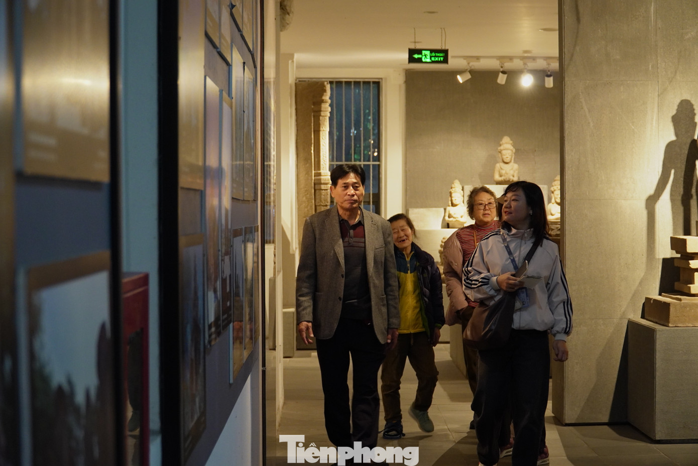 Theo bảo tàng, những tháng cuối năm đến đầu năm sau là cao điểm đón khách, cao hơn cả những tháng hè. Tháng 11, bảo tàng đón hơn 17.000 lượt khách, trong đó hơn 16.000 khách quốc tế. Theo bảo tàng, những tháng cuối năm đến đầu năm sau là cao điểm đón khách, cao hơn cả những tháng hè. Tháng 11, bảo tàng đón hơn 17.000 lượt khách, trong đó hơn 16.000 khách quốc tế.