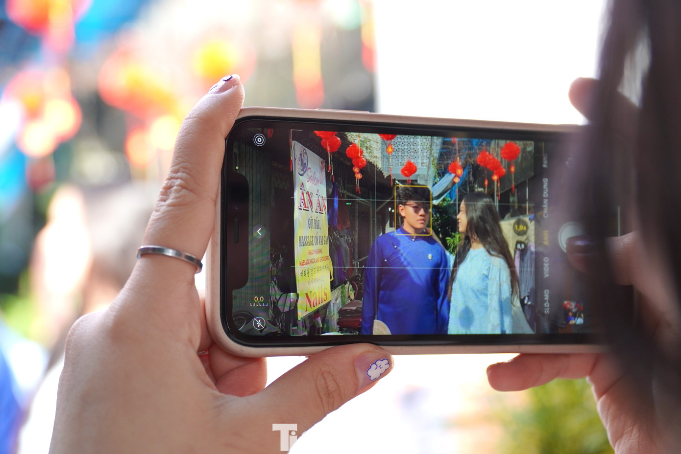 Các tuyến đường quanh chợ Hàn đã được bố trí đi một chiều nên giảm tình trạng ùn tắc, tai nạn giao thông. Chợ Hàn được hình thành từ năm 1940. Vào năm 1989, chợ được khởi công xây mới với hai tầng khang trang trên diện tích 28.000 m².