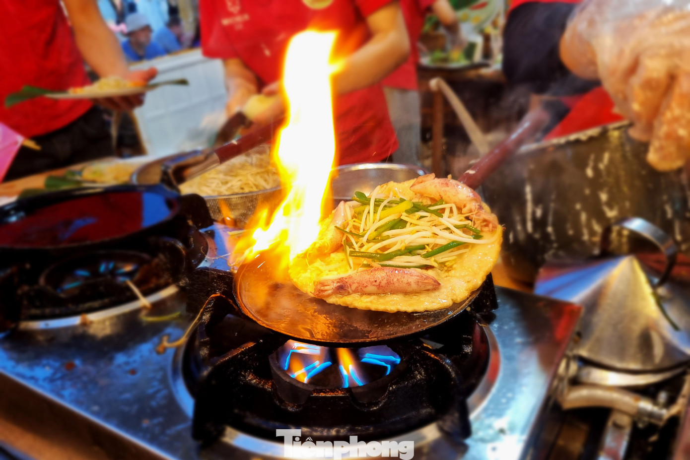 Những món ngon khó cưỡng, hấp dẫn từ màu sắc, hình thức, cách chế biến.