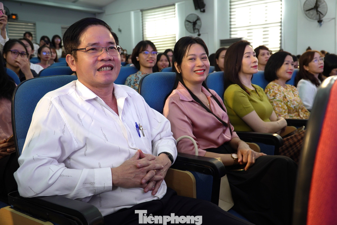 Bố mẹ luôn đồng hành cùng Thanh Thủy.