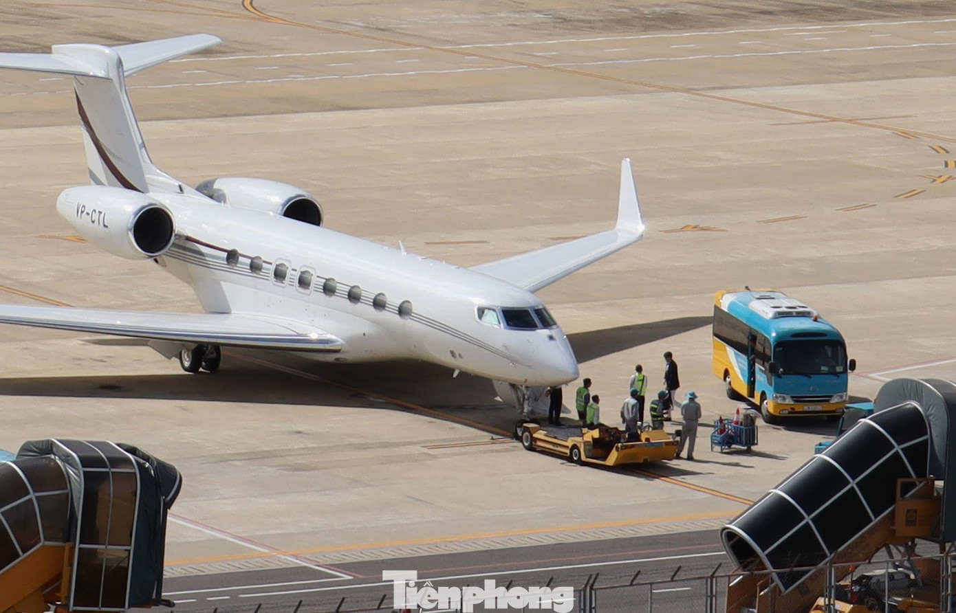 Nhìn gần 'chuyên cơ tỷ phú' gây chú ý ở Đà Nẵng ảnh 1