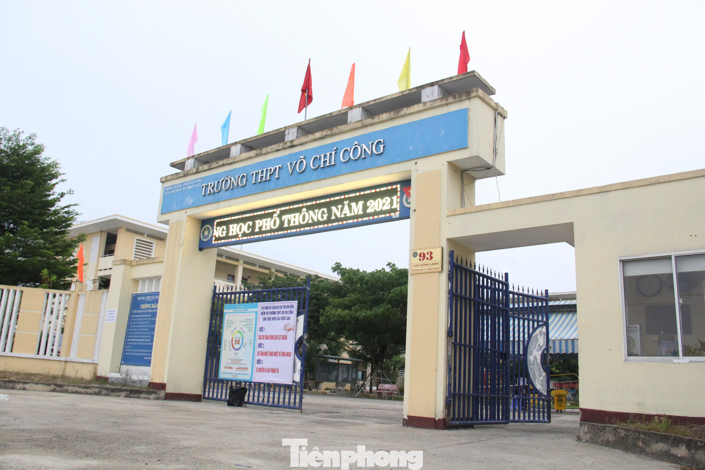 Điểm thi cho những thí sinh đặc biệt này được bố trí tại Trường THPT Võ Chí Công (quận Ngũ Hành Sơn, TP Đà Nẵng). Điểm thi cho những thí sinh đặc biệt này được bố trí tại Trường THPT Võ Chí Công (quận Ngũ Hành Sơn, TP Đà Nẵng).