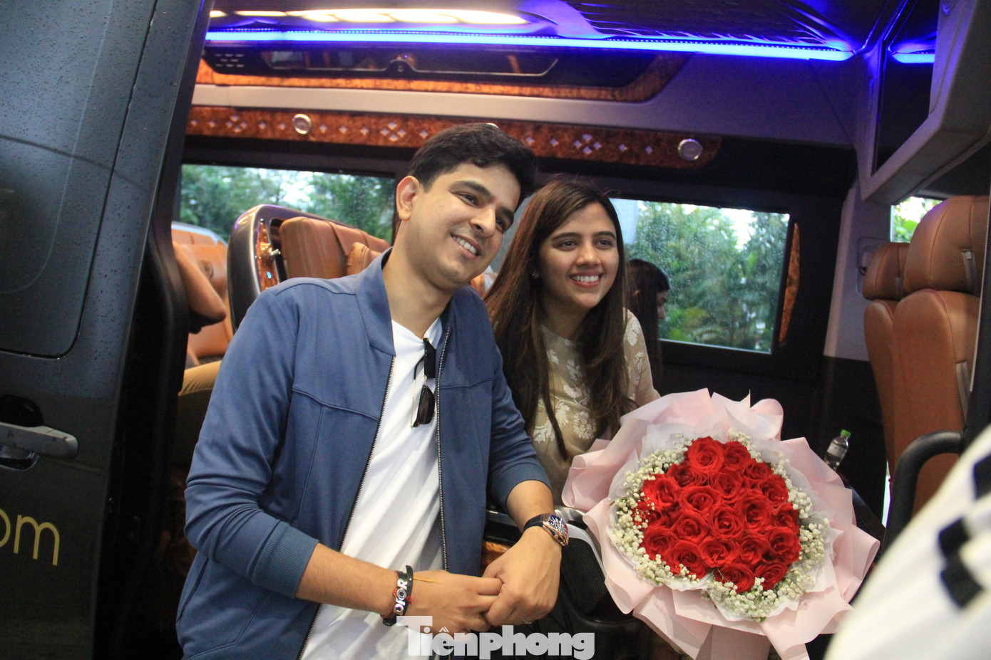 Trọng tâm của thị trường Ấn Độ trong thời gian tới chính là những đám cưới xa hoa được tổ chức trong nhiều ngày với mức chi phí lên đến hàng tỷ đồng. Theo Ông Satish Ramnani - Giám đốc Veydaa Events, đơn vị sự kiện cưới Ấn Độ, trong năm 2023, công ty đang lên kế hoạch cho nhiều đám cưới khác tại Đà Nẵng.