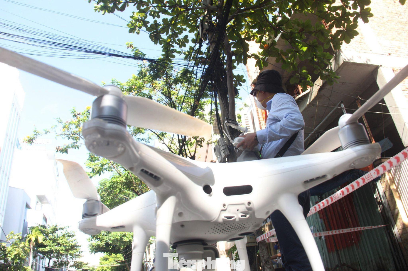 Các nhóm flycam vẫn đang thực hiện trên tất cả các phường của quận Hải Châu.