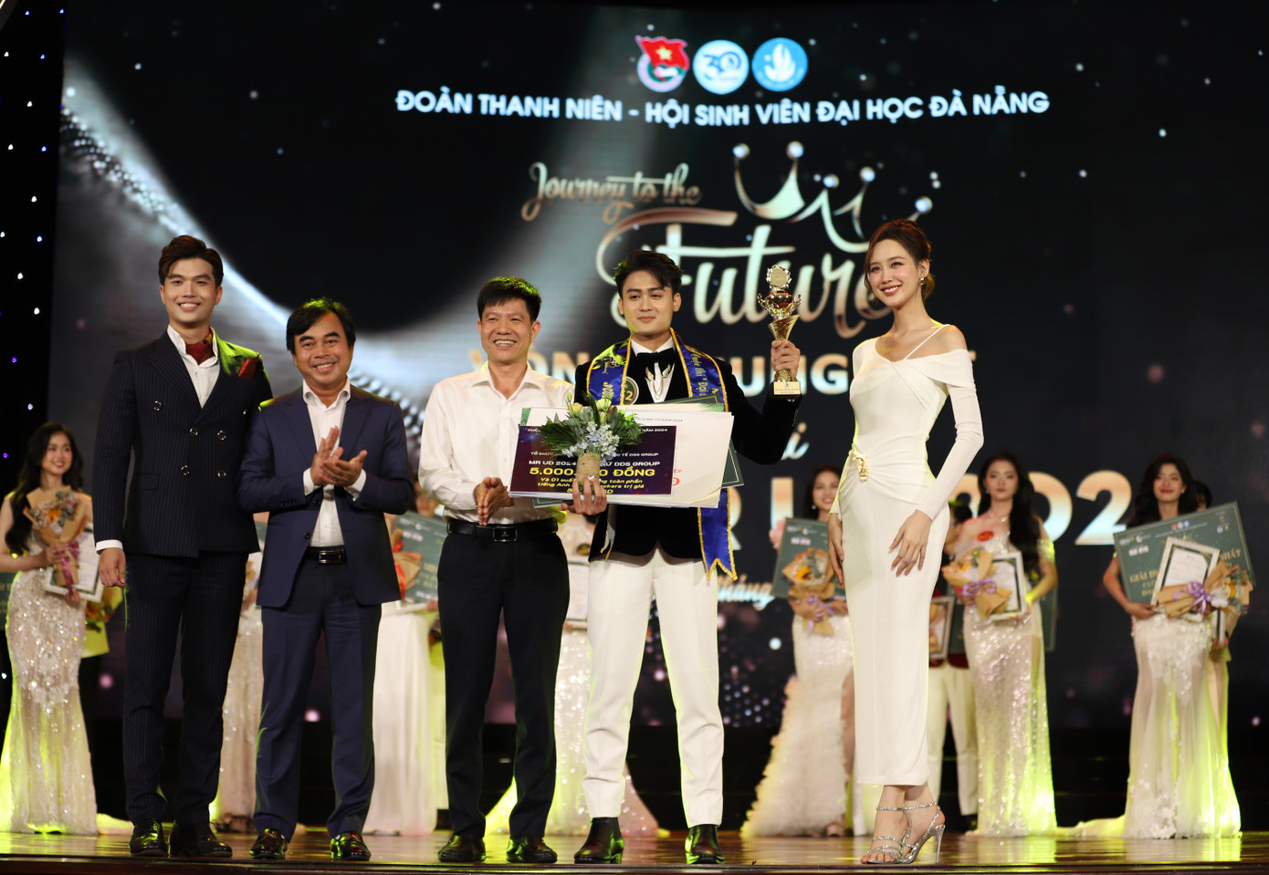 Ngô Nhật Nguyên là "Mr UD - 2024". Ngô Nhật Nguyên là "Mr UD - 2024".