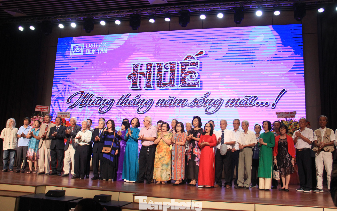 Cuộc hội ngộ của thế hệ từng sống và chiến đấu tại TP Huế trước năm 1975.