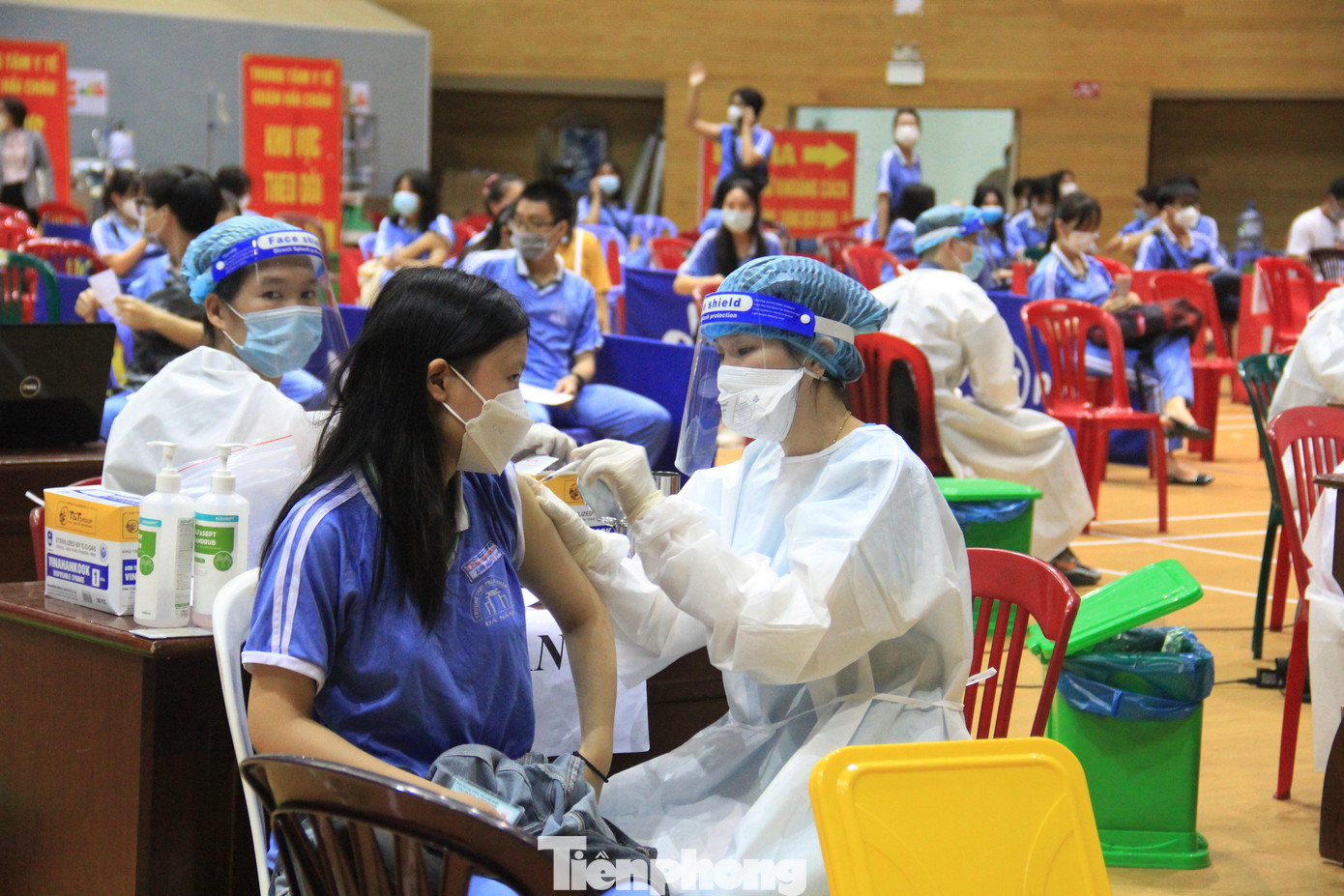 Nơi đăng ký tiêm chủng là Tổng đài dịch vụ công Đà Nẵng, UBND xã, phường.