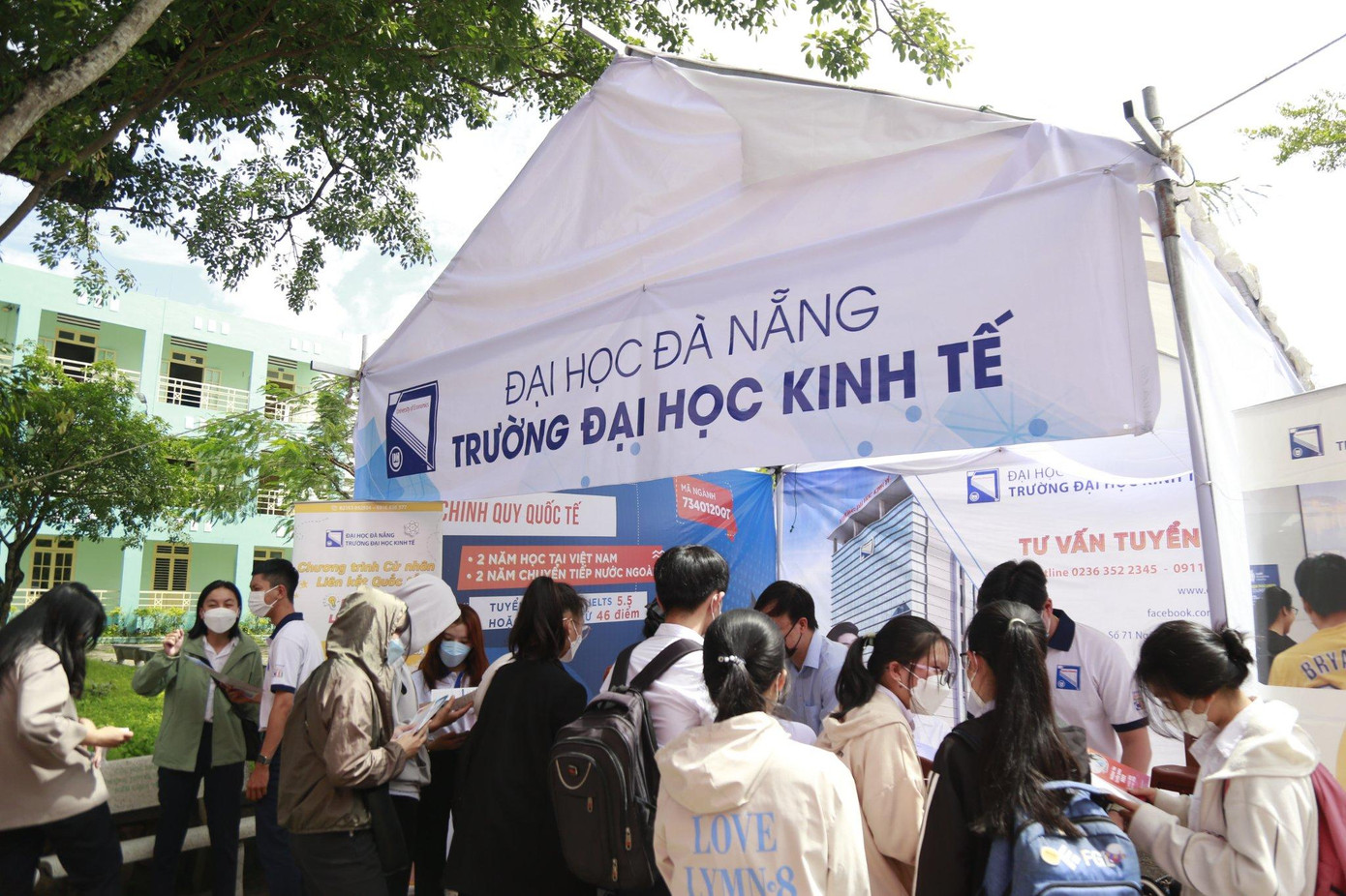 ĐH Kinh tế là trường ĐH thành viên của ĐH Đà Nẵng, năm nay ngành Luật lấy điểm chuẩn 23,5 điểm.