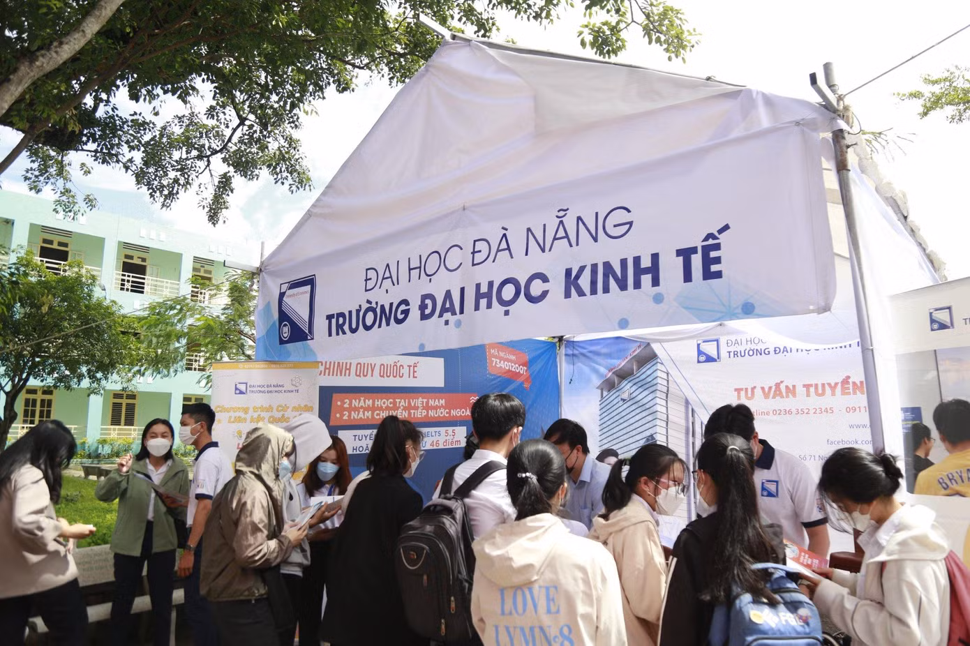 ĐH Kinh tế là trường ĐH thành viên của ĐH Đà Nẵng, năm nay ngành Luật lấy điểm chuẩn 23,5 điểm.