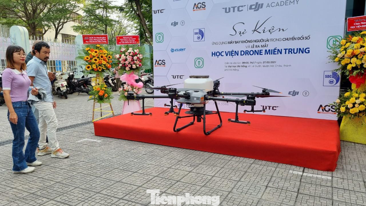 Miền Trung có học viện đào tạo máy bay không người lái đầu tiên ảnh 4